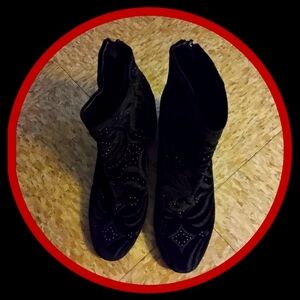 Dolce Vita "Ibis" Black Velvet Embellished Embroidered Heeled Ankle Booties